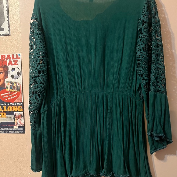 Torrid Green Lace Sleeve Blouse - Picture 13 of 15